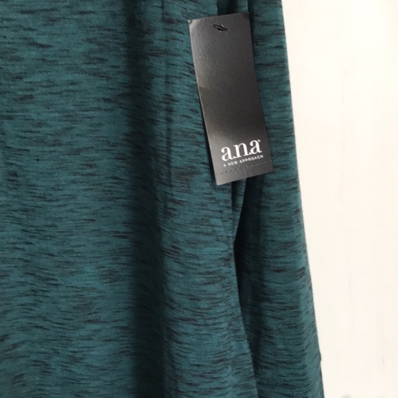 🏵️donated 10/25 NWT Ana black green colored XL long sleeve - Picture 3 of 5